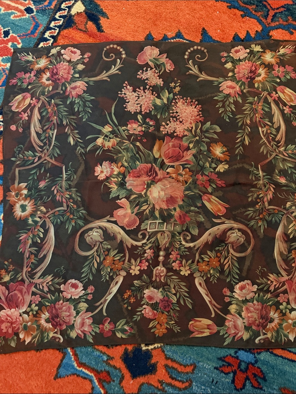 Vintage Lauren by Ralph Lauren 100% Silk Scarf Plum & Burgundy Floral 21" square - Picture 4 of 5